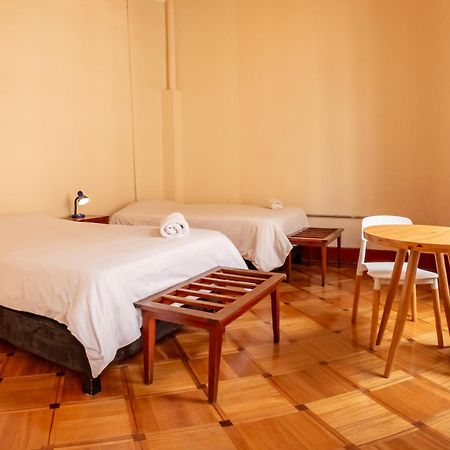 Hostal R10 ボゴタ エクステリア 写真
