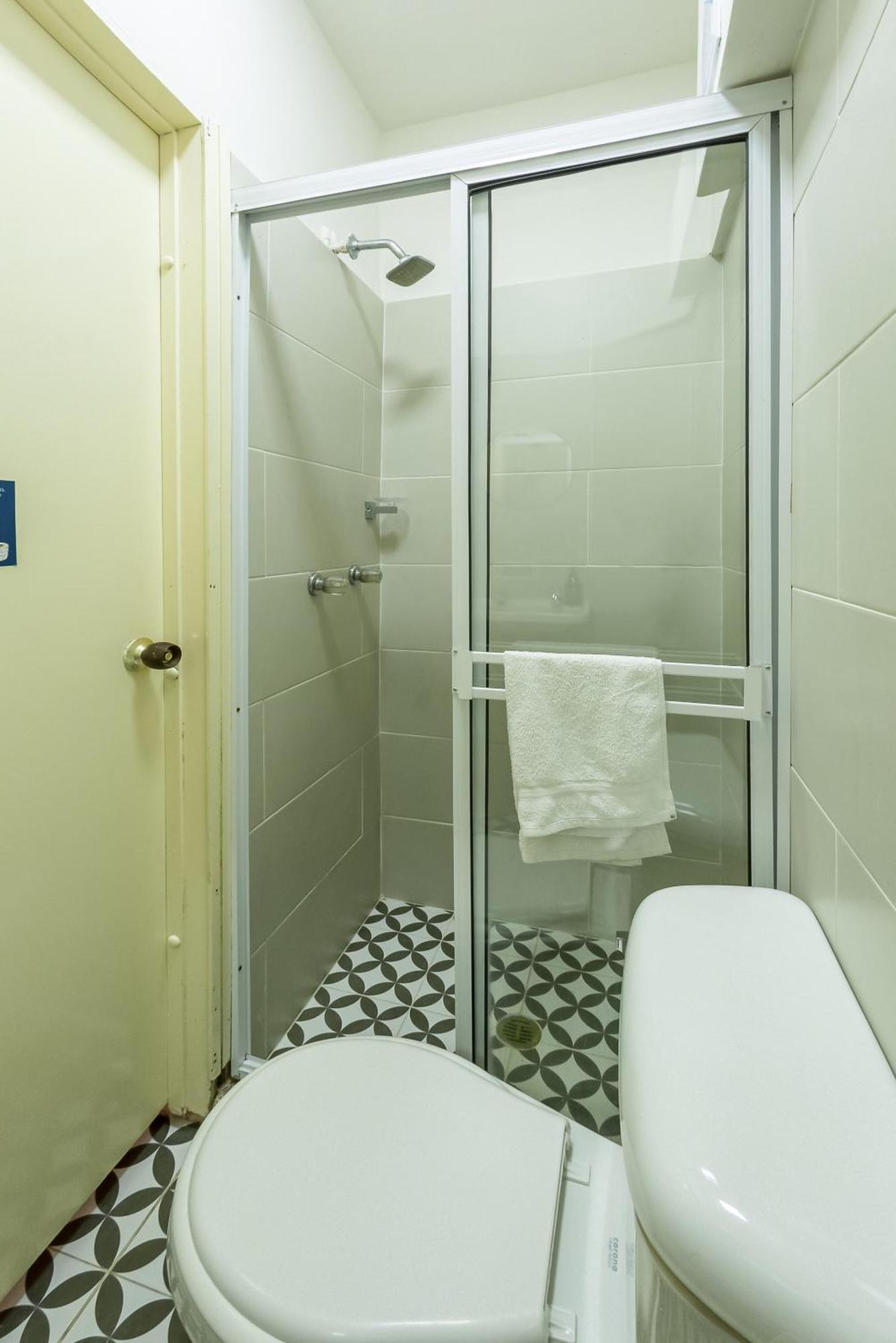 Hostal R10 ボゴタ エクステリア 写真