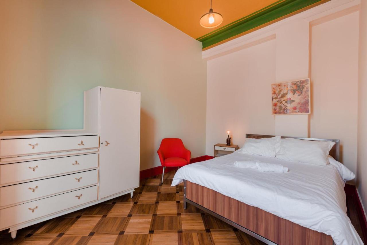 Hostal R10 ボゴタ エクステリア 写真